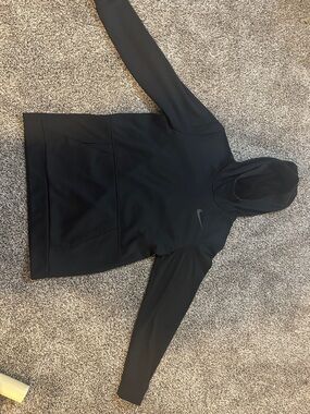 Nike Black Hooded Pullover THERMA-FIT with Small Swoosh